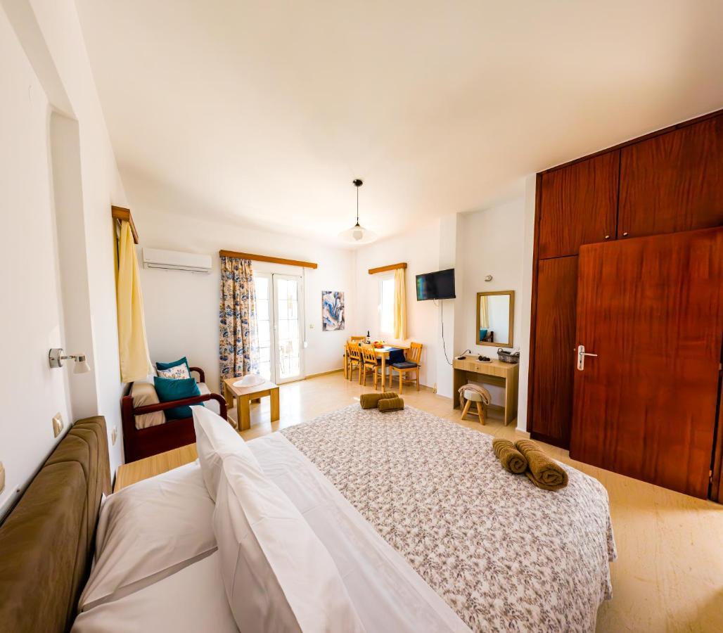 Anna Ageliki Aparthotel Damnoni Exterior photo