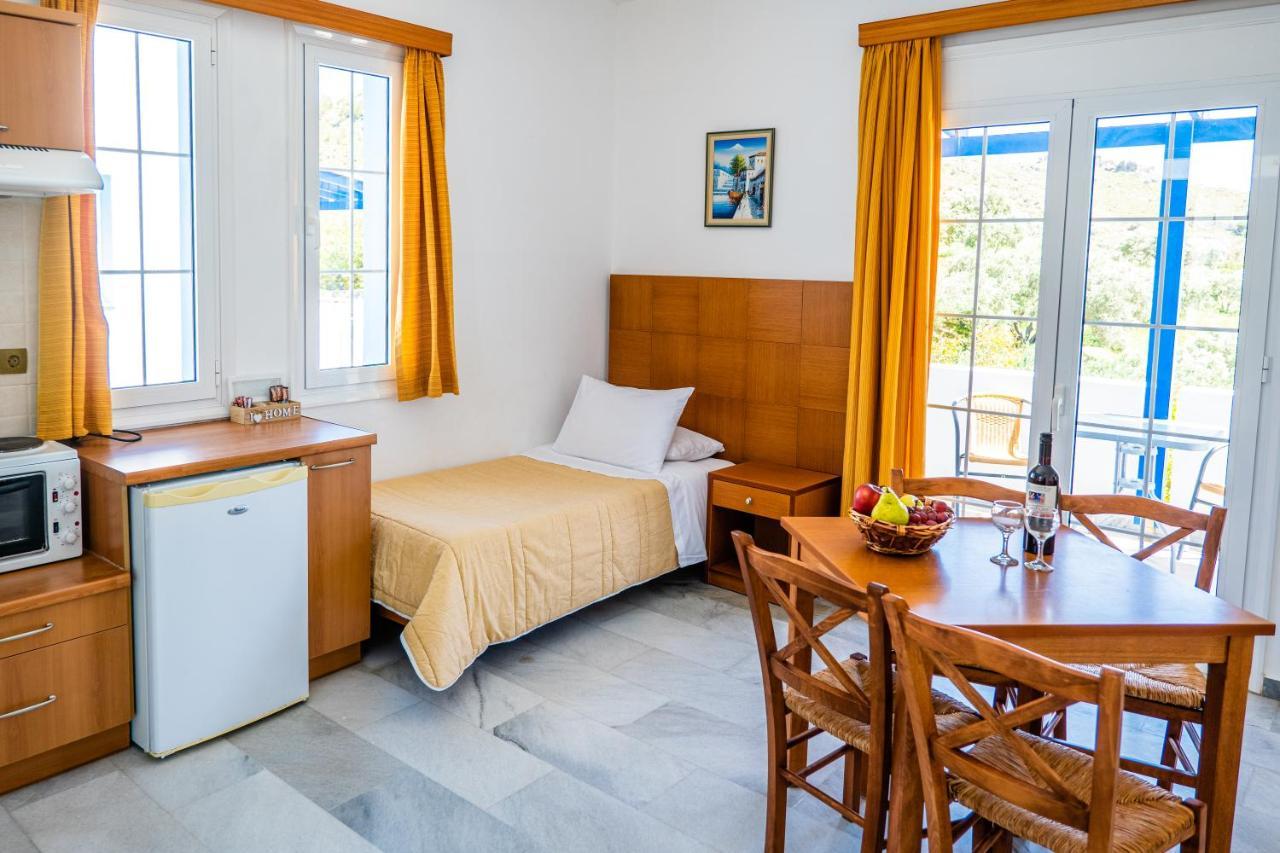 Anna Ageliki Aparthotel Damnoni Exterior photo