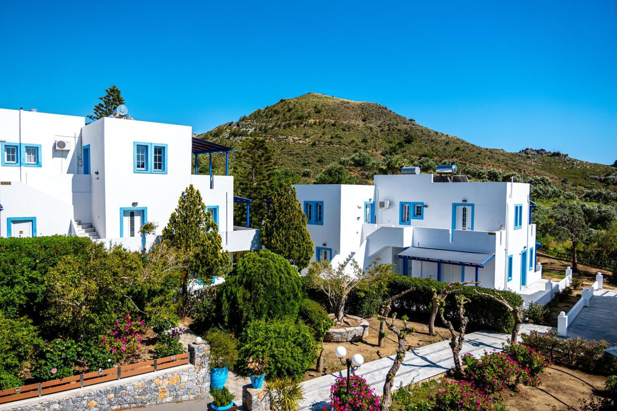 Anna Ageliki Aparthotel Damnoni Exterior photo