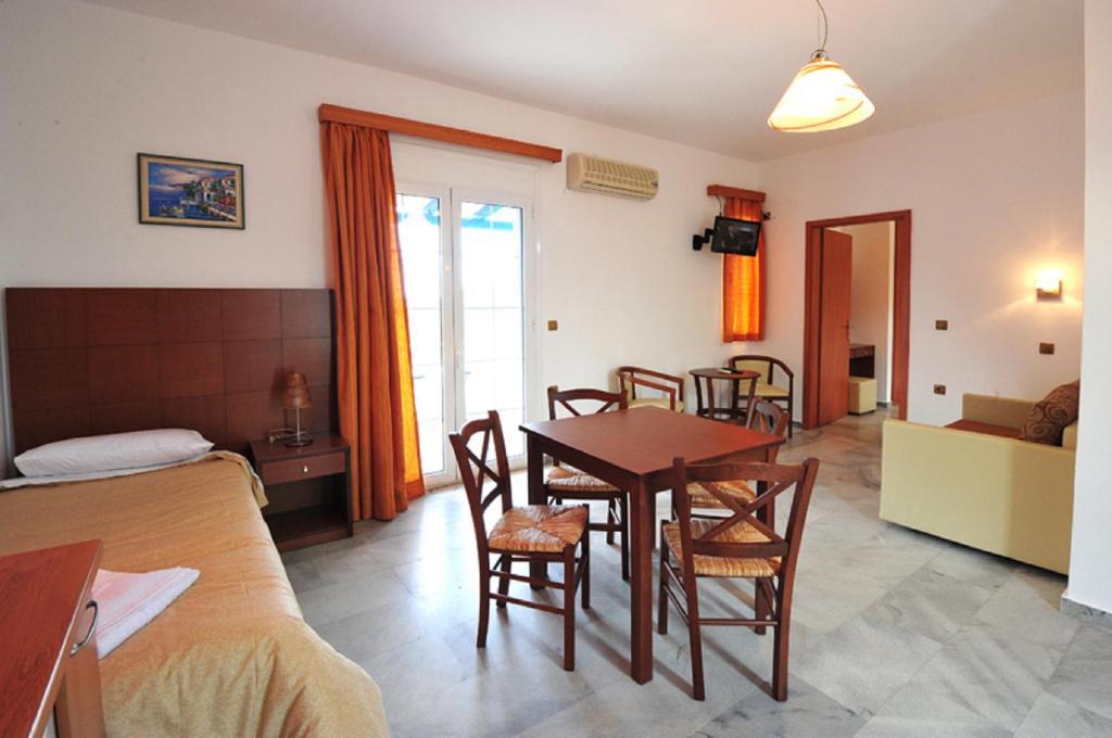 Anna Ageliki Aparthotel Damnoni Room photo
